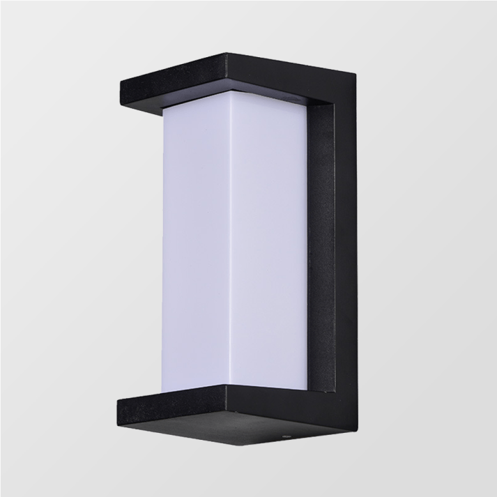 Black and White Wall Lamp