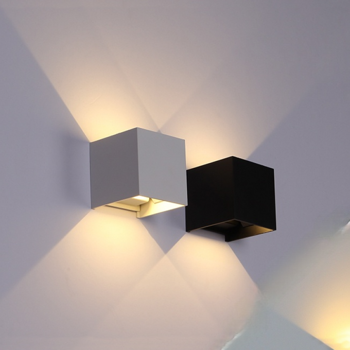 Modern Aluminum Waterproof LED Wall Lamp for Indoor and Outdoor Use