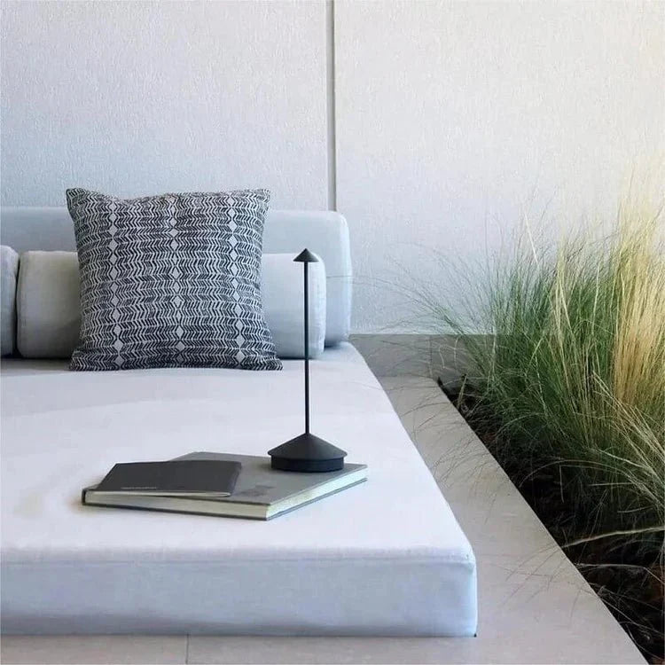 Wireless Minimalist LED Table Lamp