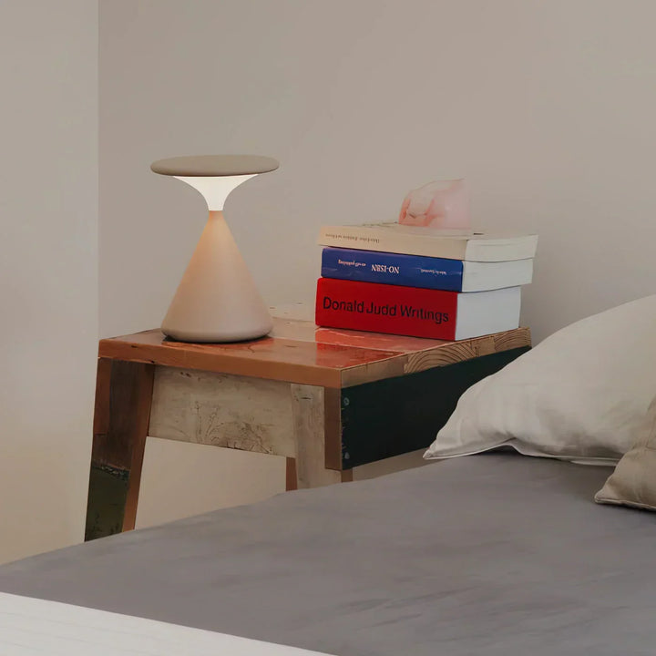Wireless Table Lamp Aeron Hourglass