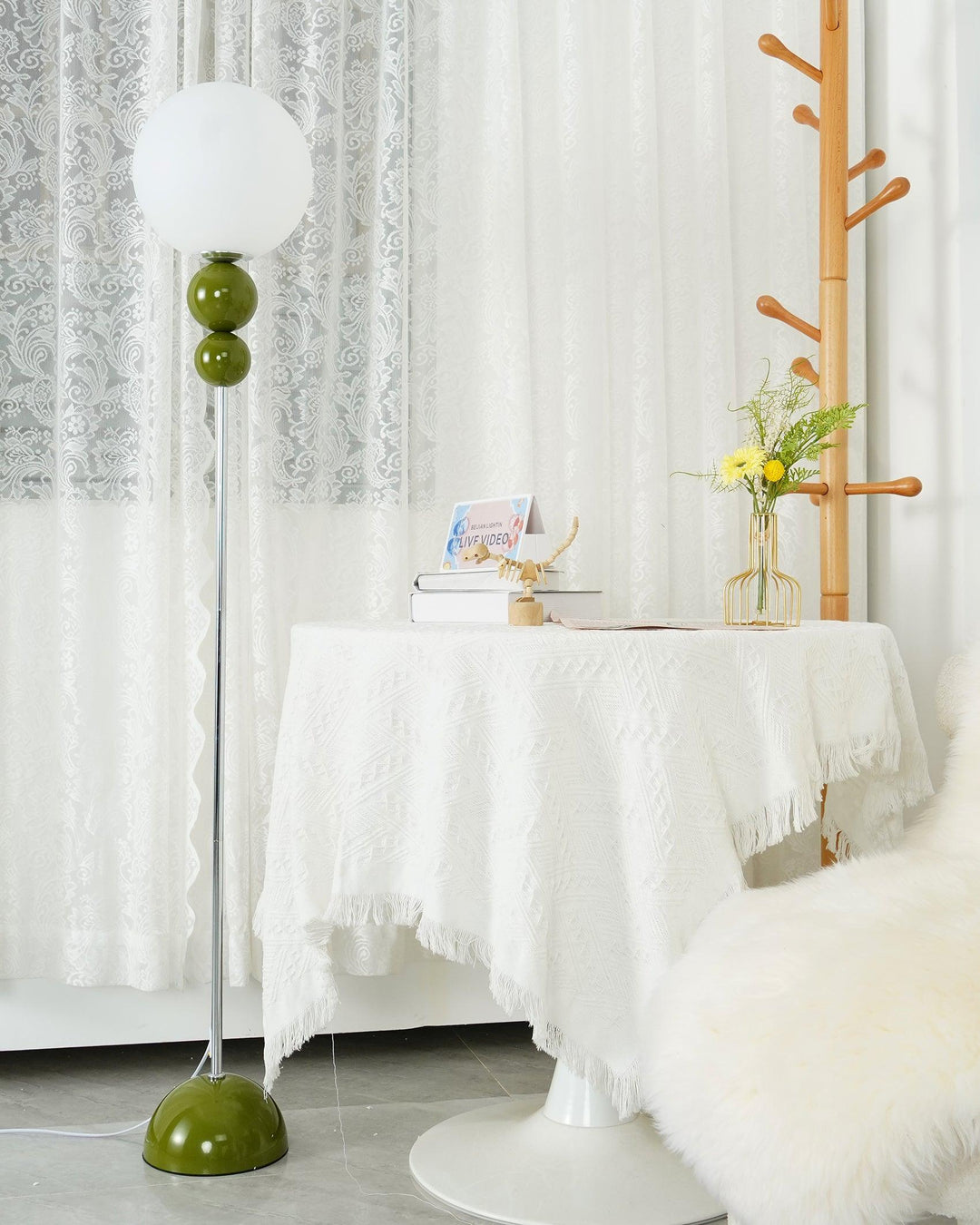 Floor Lamp Clavel