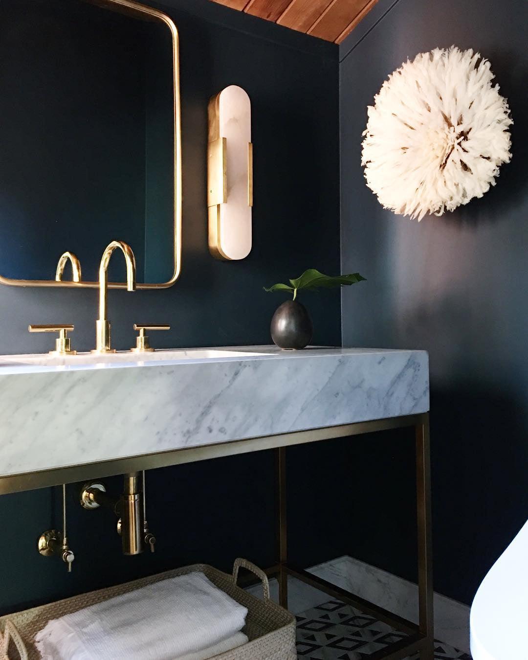Wall Lamp Melange Elongated Alabaster
