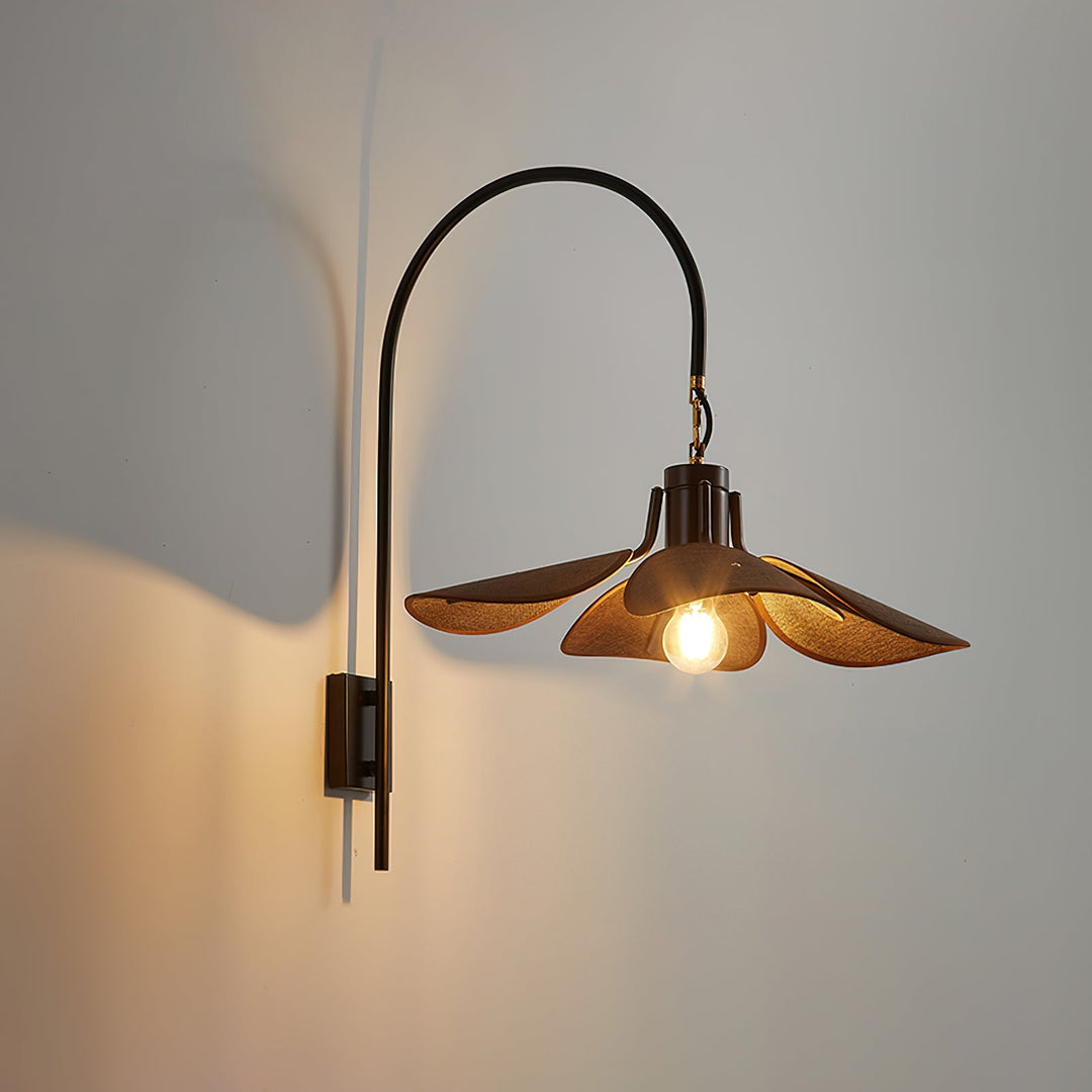 Wall Lamp Petal Bloom