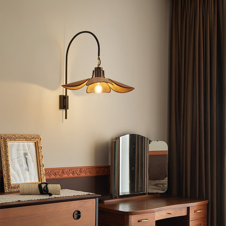 Wall Lamp Petal Bloom