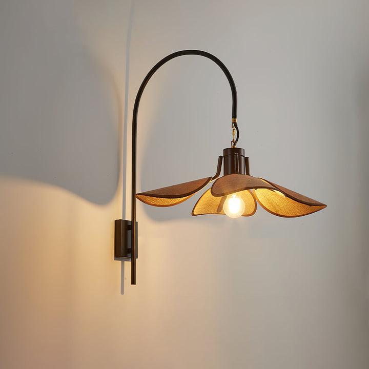 Wall Lamp Petal Bloom