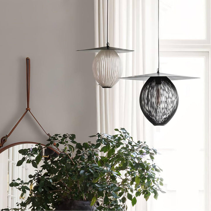 Satellite Pendant Lamp