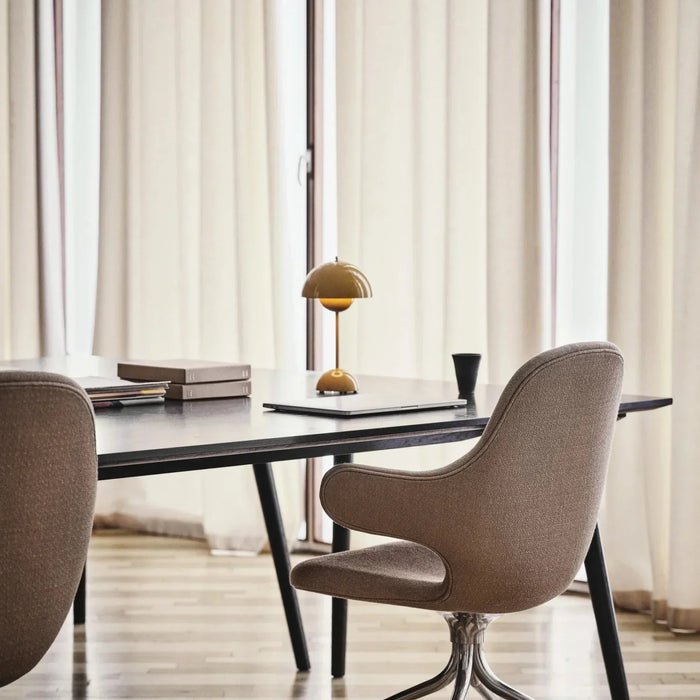 AuroraGlo™ LED Table Lamp