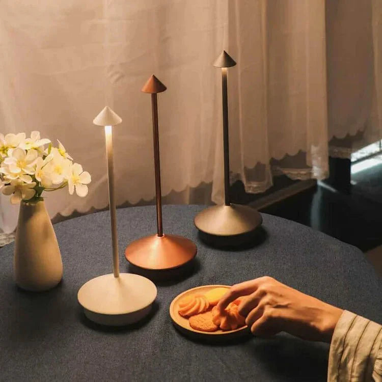 Wireless Minimalist LED Table Lamp