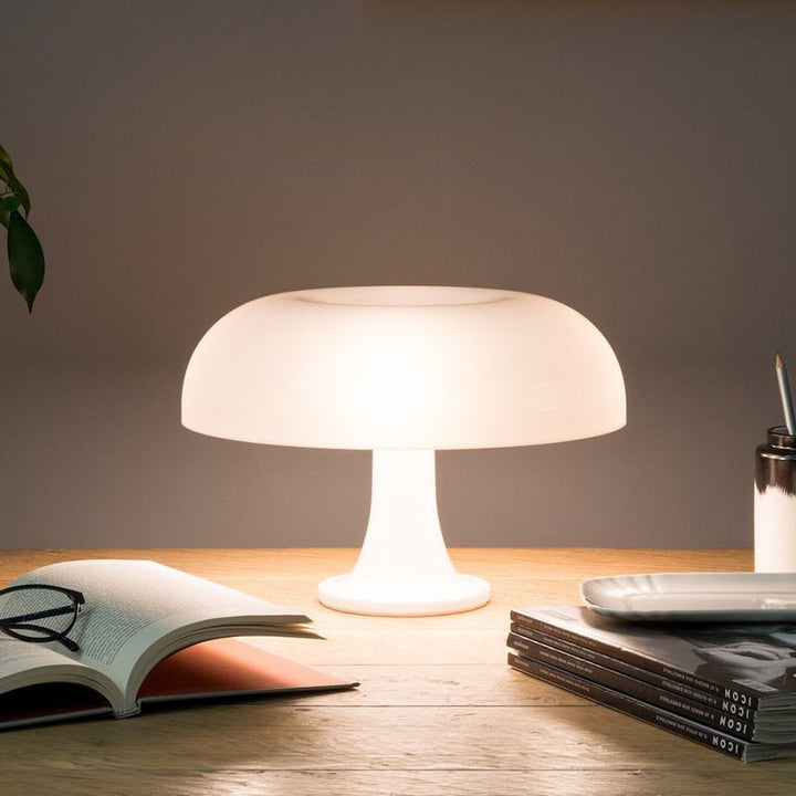 Minimalist Mushroom-Shaped Table Lamp