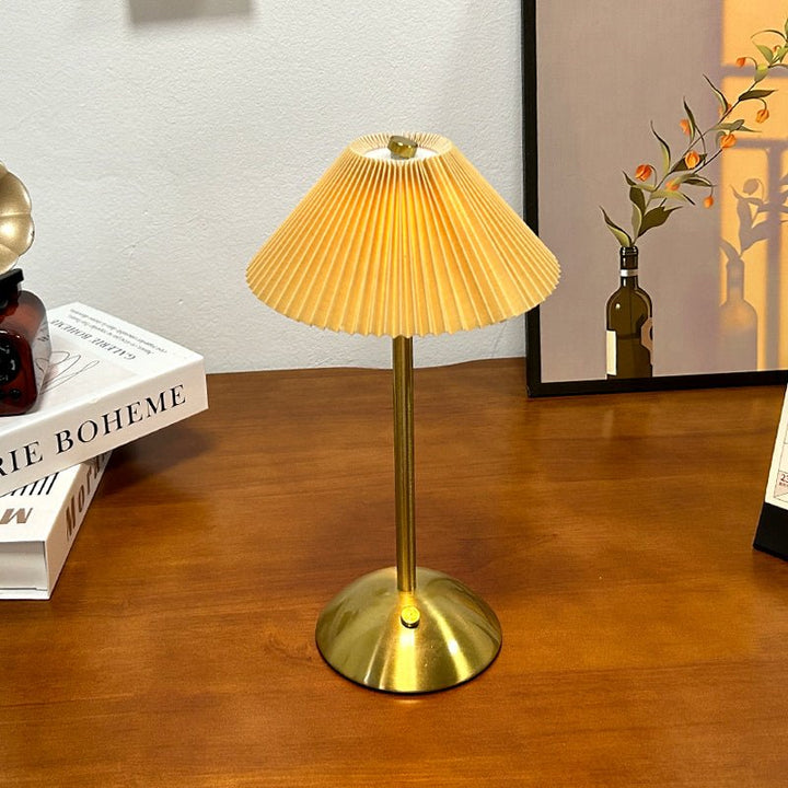 Wireless Scandinavian Table Lamp
