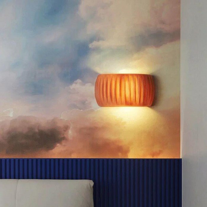 Modern Art Deco resin ribbed wall lamp