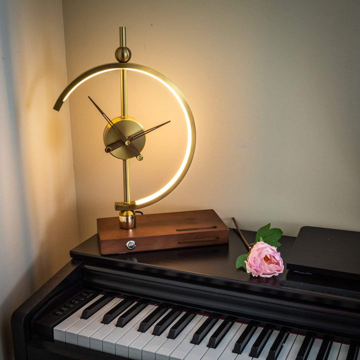 NagoyaLight™ | Luxe Lamp Clock and Charger