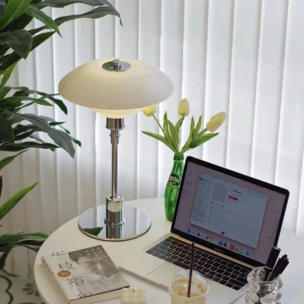 Multilayer Metal Table Lamp Disc
