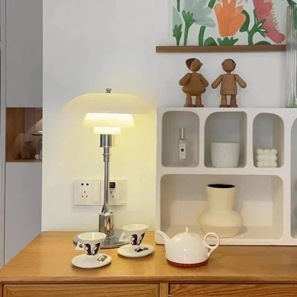 Multilayer Metal Table Lamp Disc