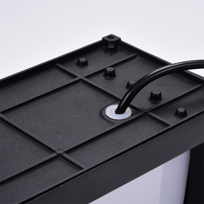 Black and White Wall Lamp