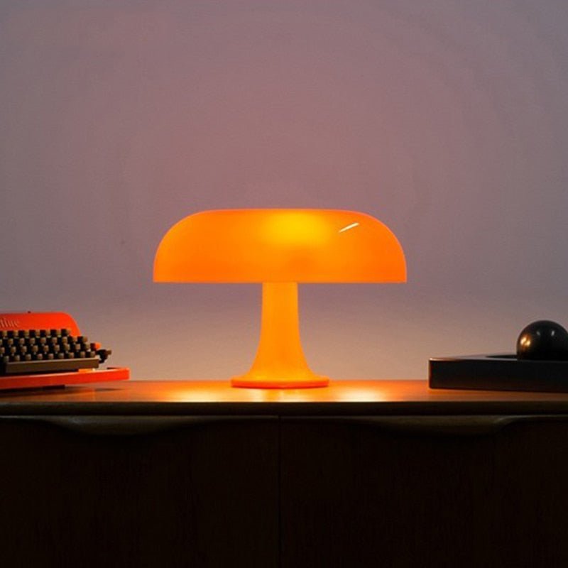 Minimalist Mushroom-Shaped Table Lamp